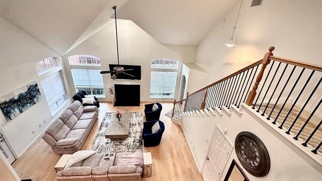 1237 Tioga Drive - Photo 2