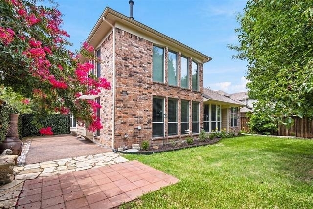 362 Spring Meadow Drive - Photo 33