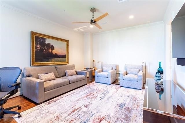 2525 N Pearl Street - Photo 24