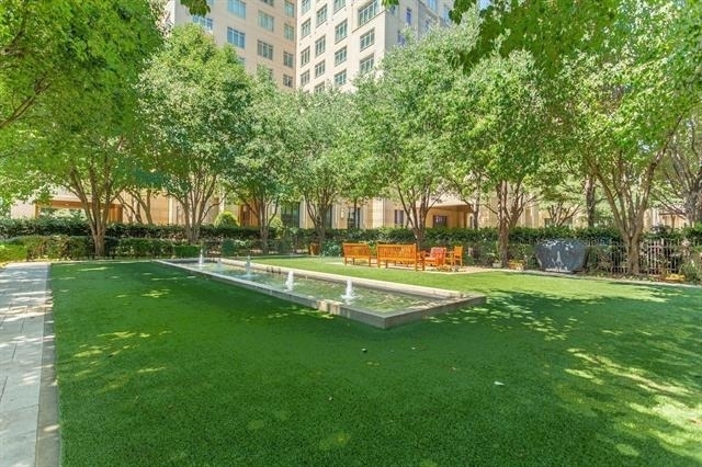 2525 N Pearl Street - Photo 38
