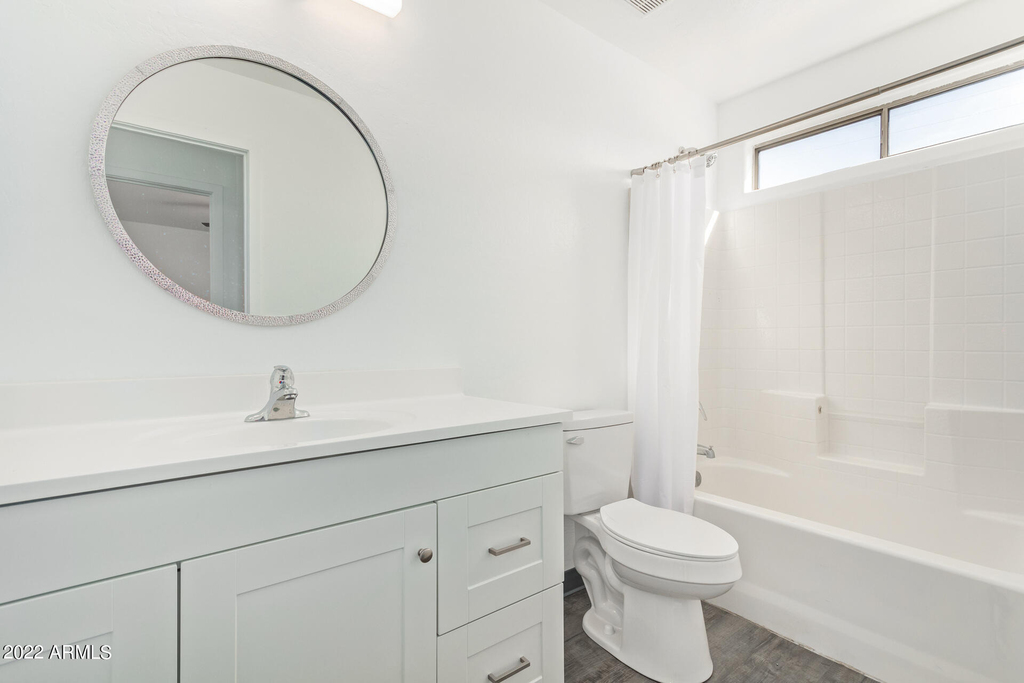 1026 E Fairmount Avenue - Photo 10