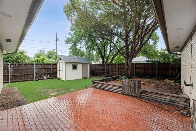 1817 Bardfield Avenue - Photo 20