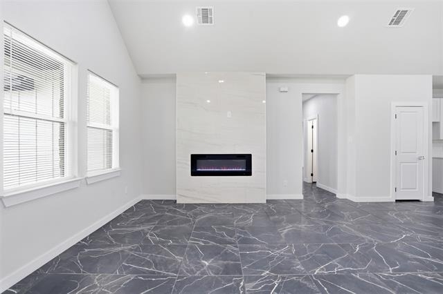 544 Highview Court - Photo 5