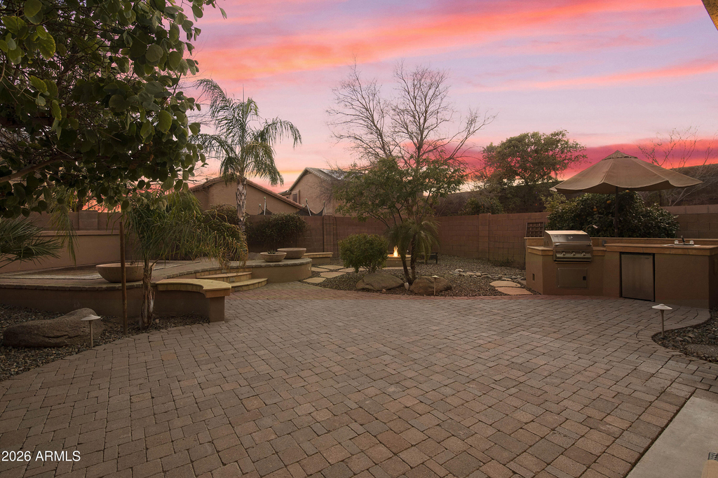 16671 W Rimrock Street - Photo 43