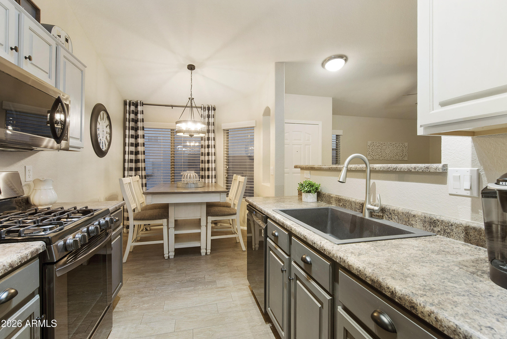 16671 W Rimrock Street - Photo 37
