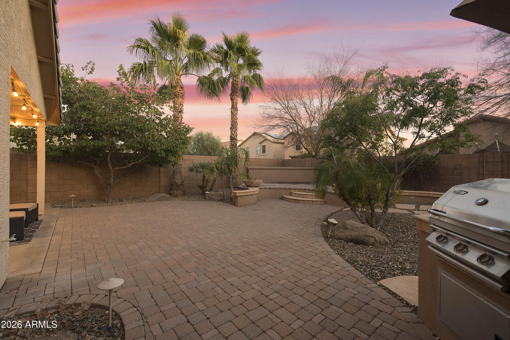 16671 W Rimrock Street - Photo 47