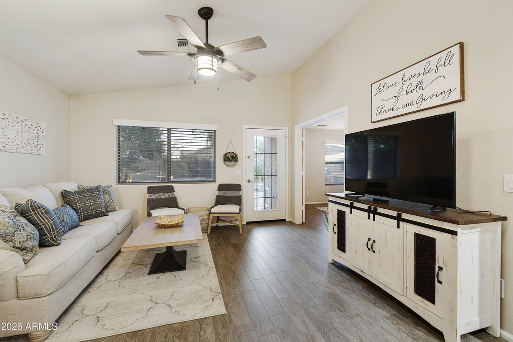 16671 W Rimrock Street - Photo 11