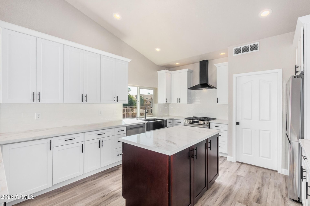 9310 E Crystal Drive - Photo 7