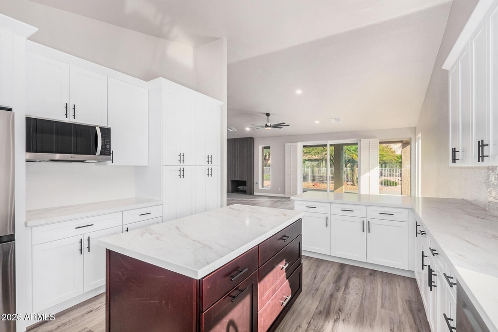 9310 E Crystal Drive - Photo 9
