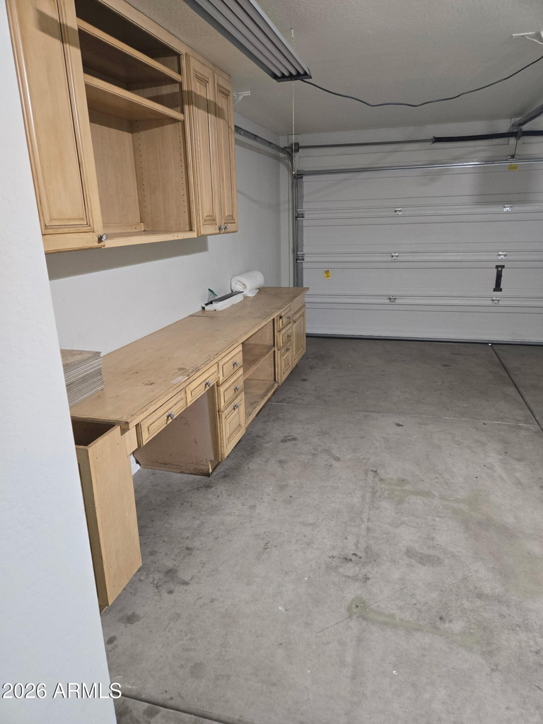 1377 E Pryor Road - Photo 30