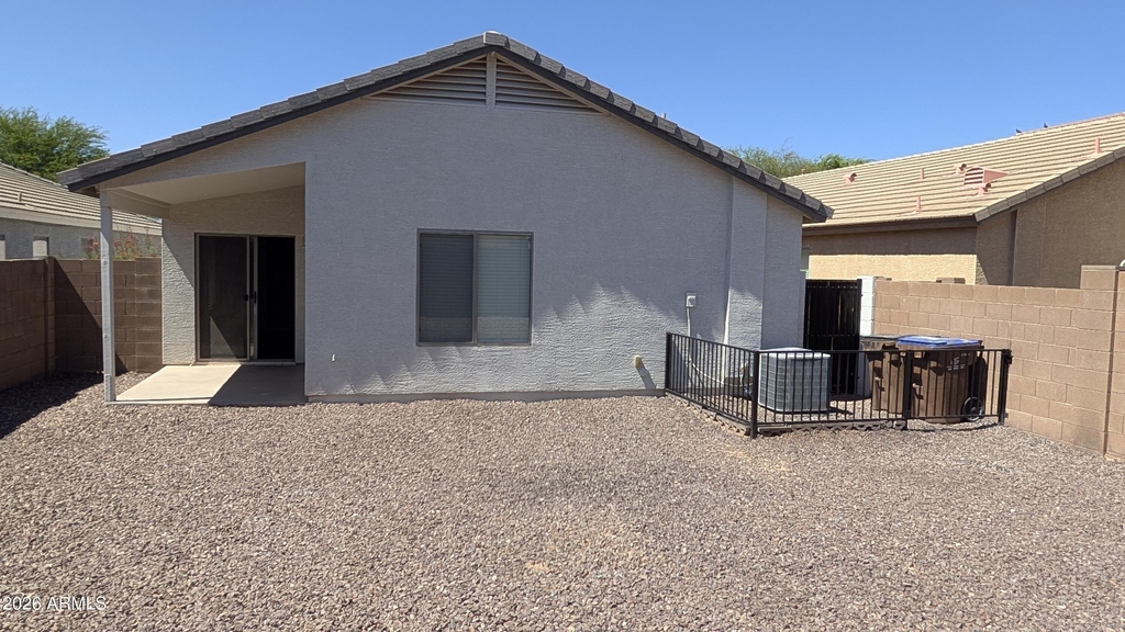 1377 E Pryor Road - Photo 4