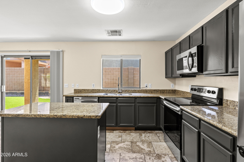 21827 N 40th Way - Photo 9