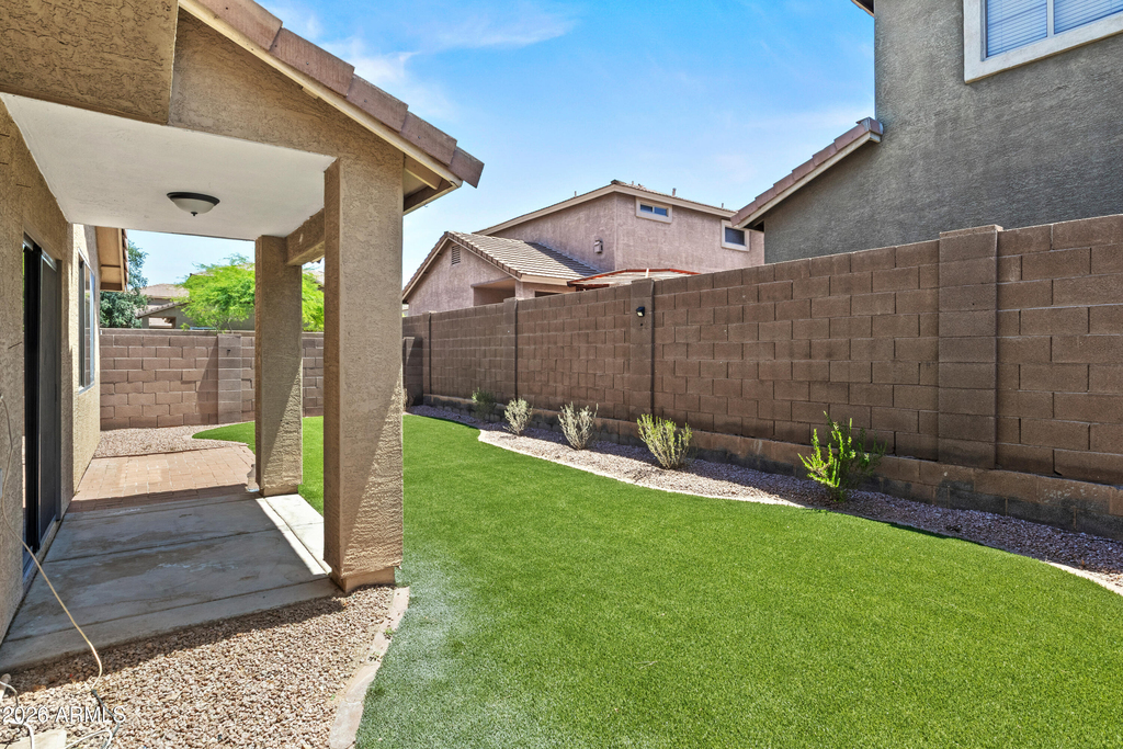 21827 N 40th Way - Photo 15
