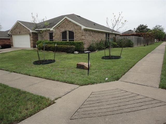 316 Hacienda Drive - Photo 5