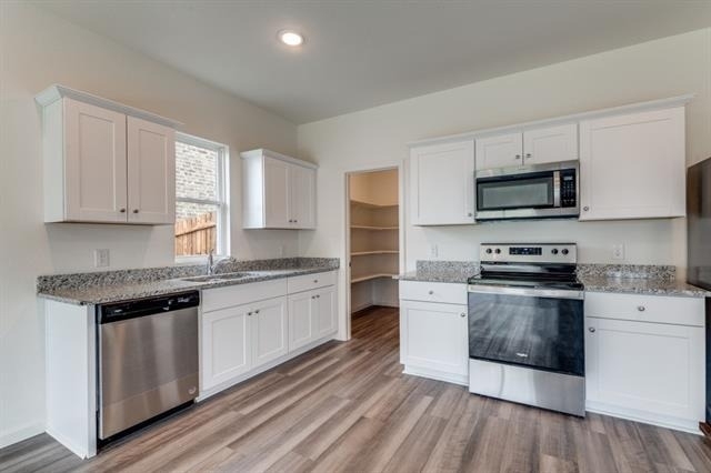 1512 Ancer Way - Photo 4