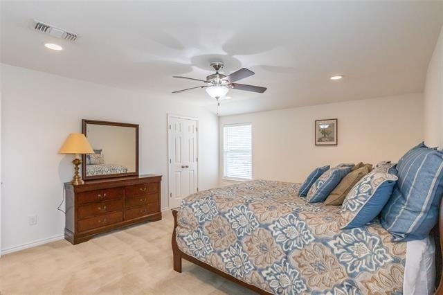2650 Madison Avenue - Photo 19