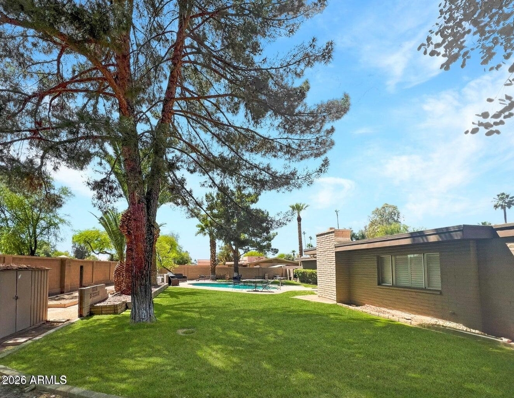 481 W Half Moon Way - Photo 31