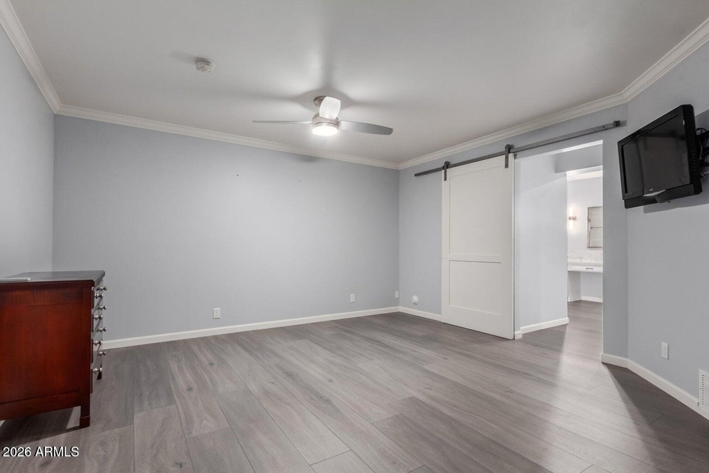 481 W Half Moon Way - Photo 12