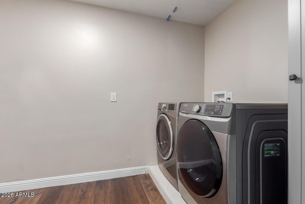 481 W Half Moon Way - Photo 21