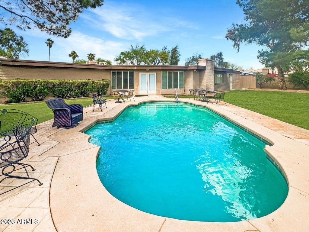 481 W Half Moon Way - Photo 29