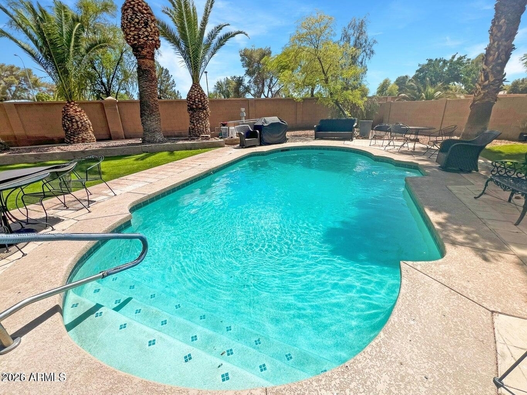 481 W Half Moon Way - Photo 27