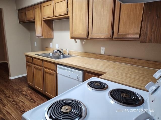 429 Thomas Street Sw - Photo 8
