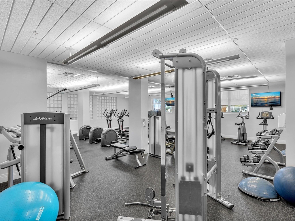 3901 S Ocean Drive - Photo 32