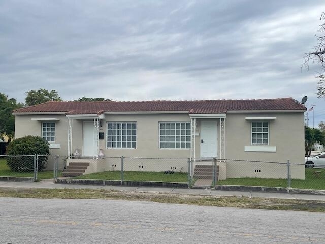 2802 Sw 36th Avenue - Photo 0
