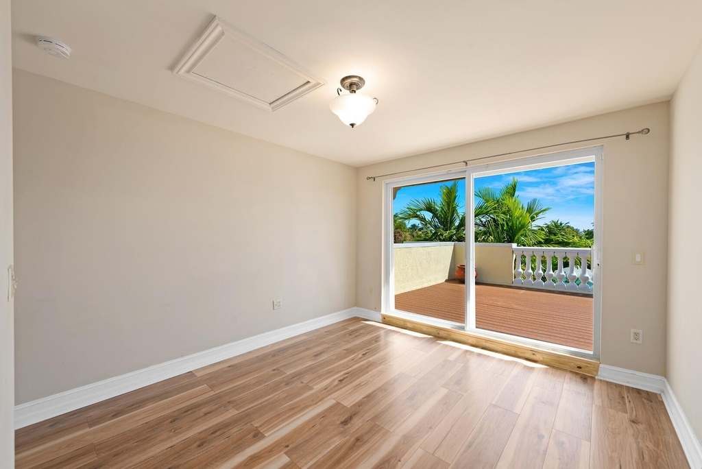 804 Ne 16th Avenue - Photo 10