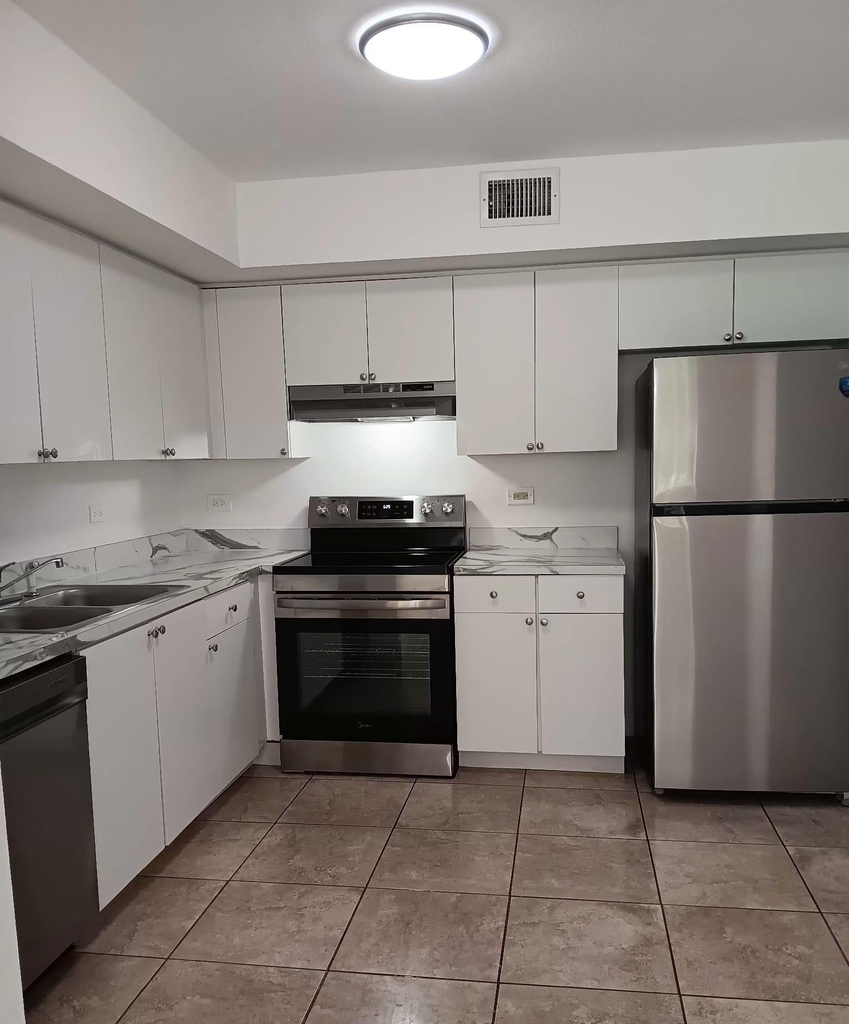 3650 N 56th Avenue - Photo 6