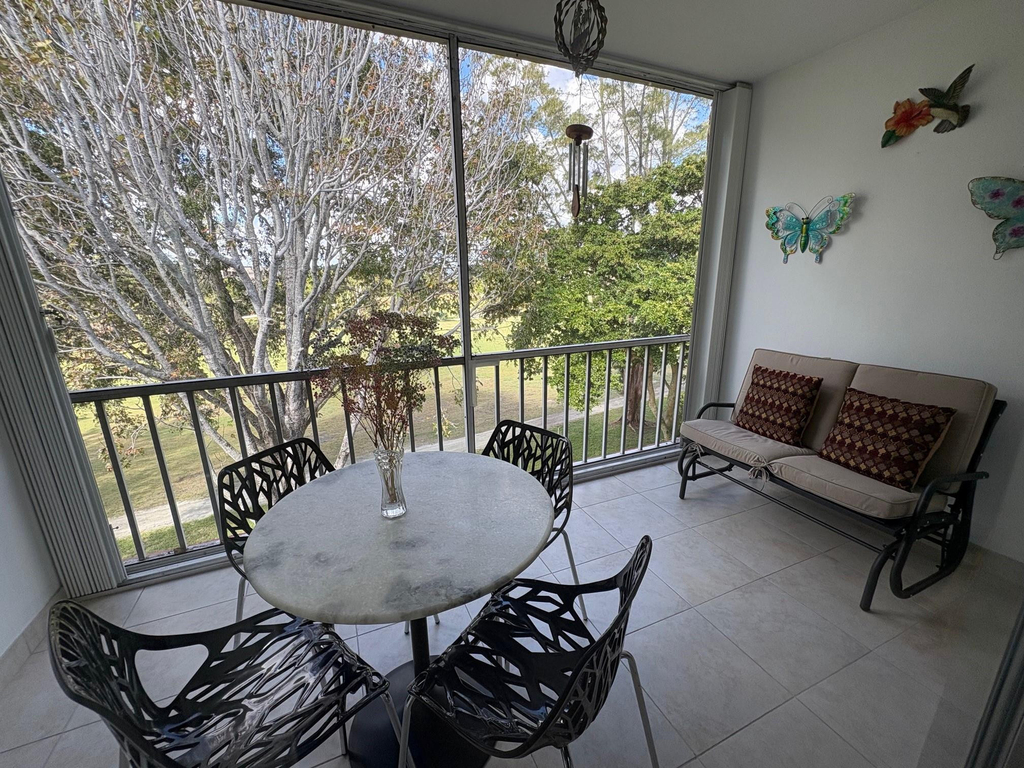 1055 Country Club Drive - Photo 1
