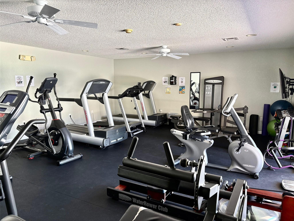 1055 Country Club Drive - Photo 45