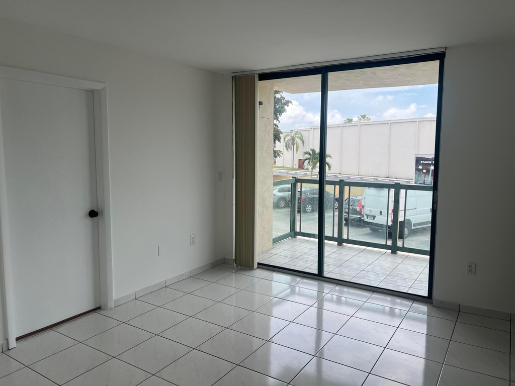 2055 Sw 122nd - Photo 5