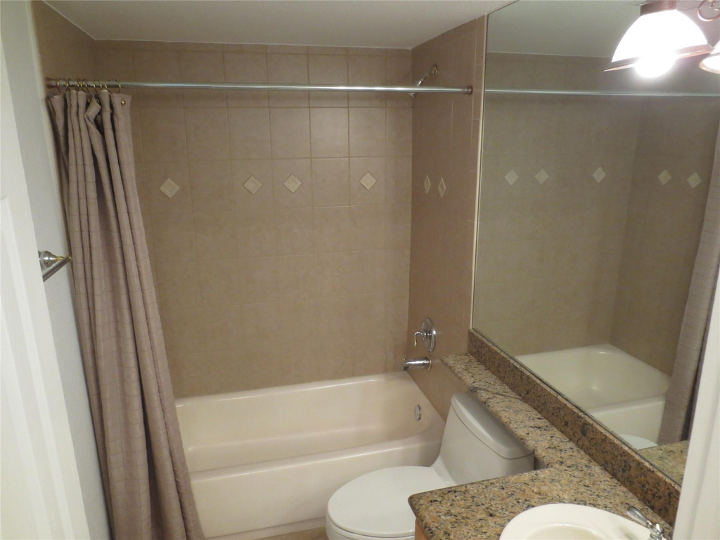 1515 E Broward Boulevard - Photo 35