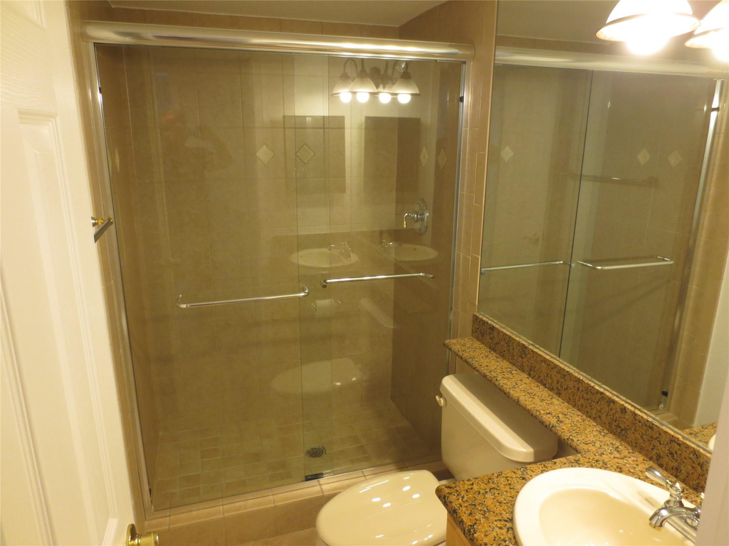 1515 E Broward Boulevard - Photo 37