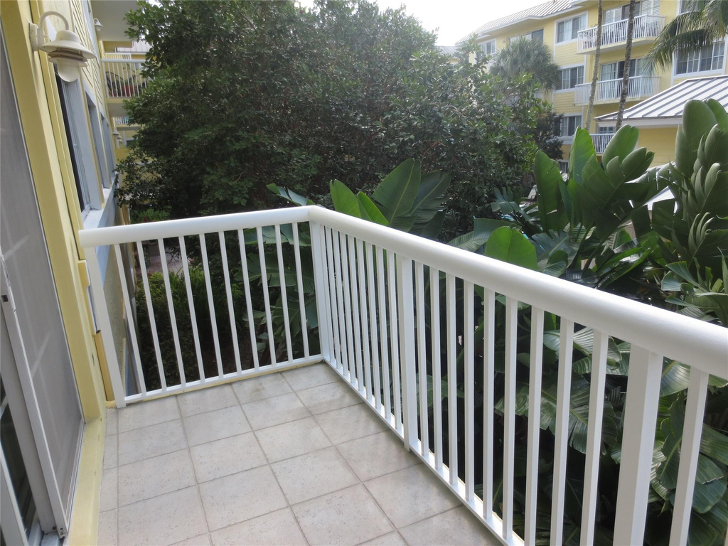 1515 E Broward Boulevard - Photo 14