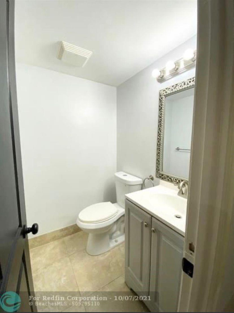 8801 W Sample Road - Photo 8