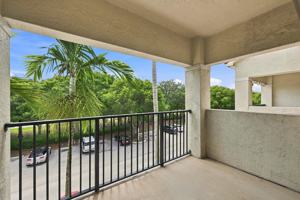 5860 W Sample Road - Photo 34