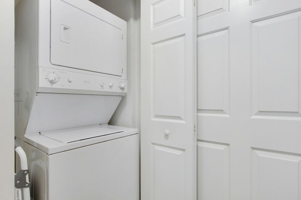 802 W Windward Way - Photo 16