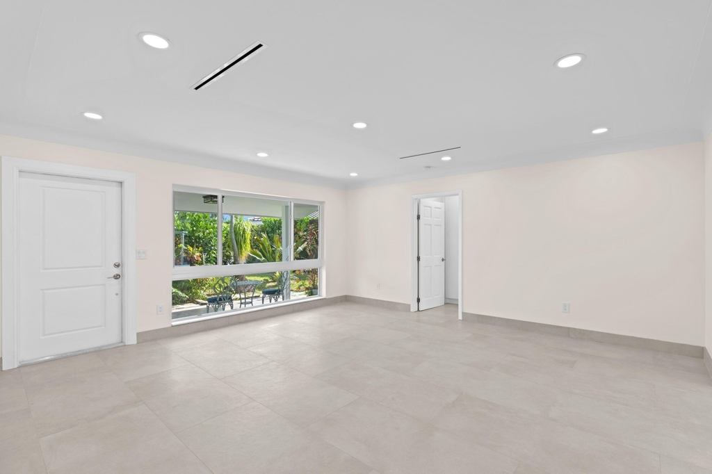 391 Se 7th Avenue - Photo 21
