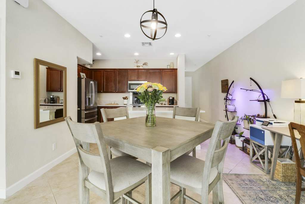 9504 Sw Merlin Court - Photo 12