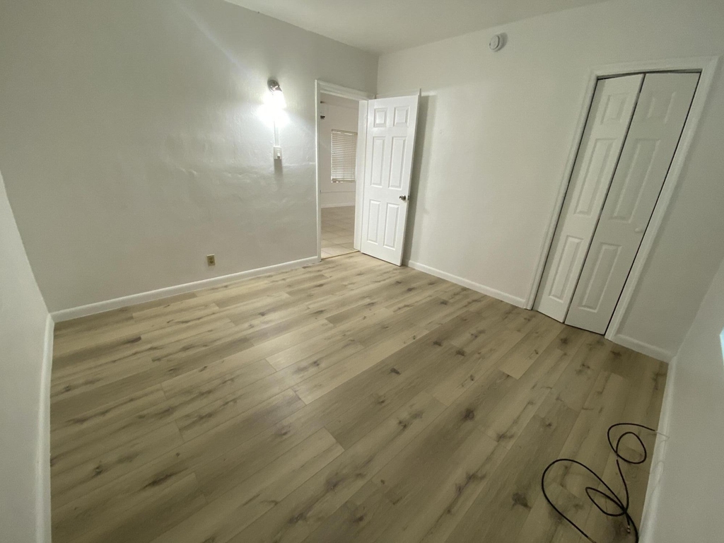 1448 Nw 4th Street - Photo 7