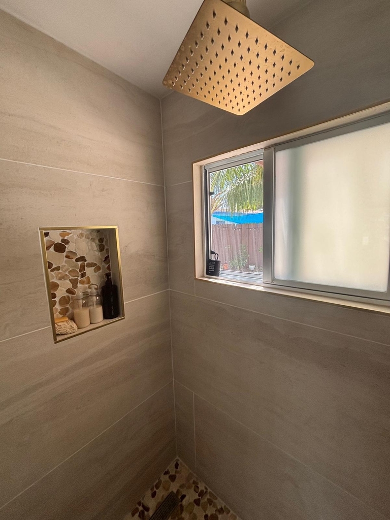 2480 Ne 13th Terrace - Photo 40