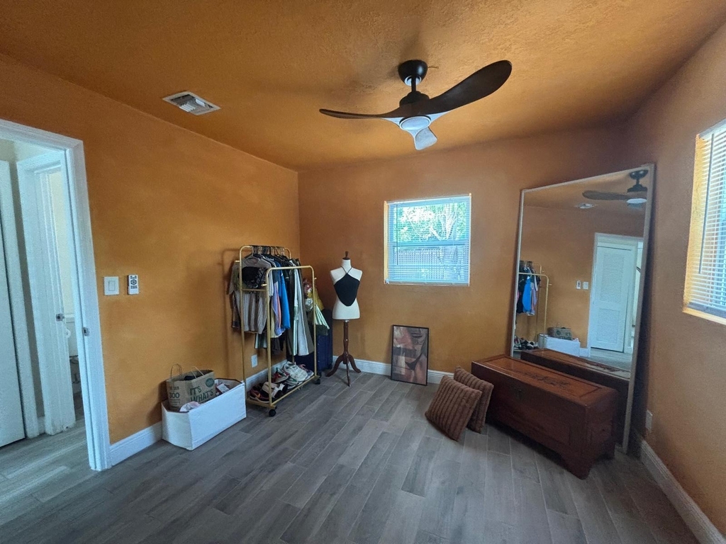 2480 Ne 13th Terrace - Photo 10