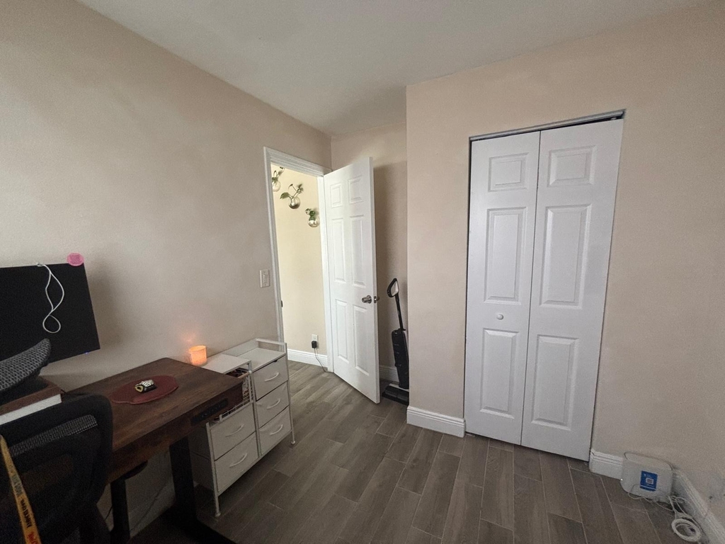 2480 Ne 13th Terrace - Photo 17