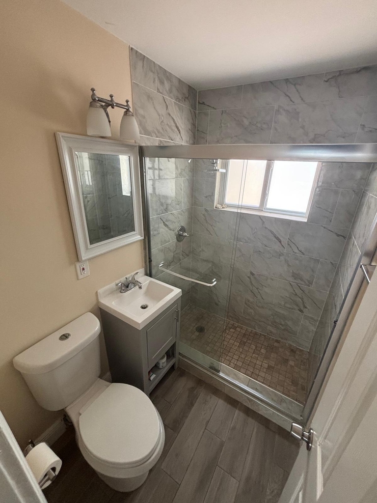 2480 Ne 13th Terrace - Photo 10