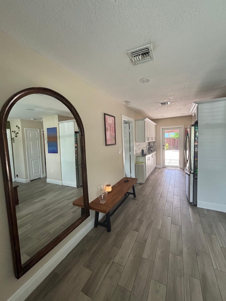 2480 Ne 13th Terrace - Photo 19