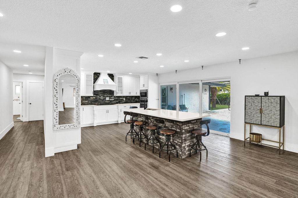 343 Layne Boulevard - Photo 3