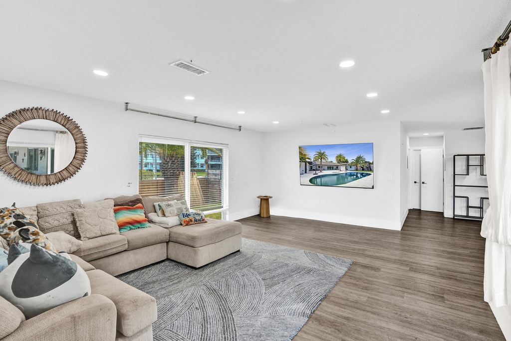 343 Layne Boulevard - Photo 16