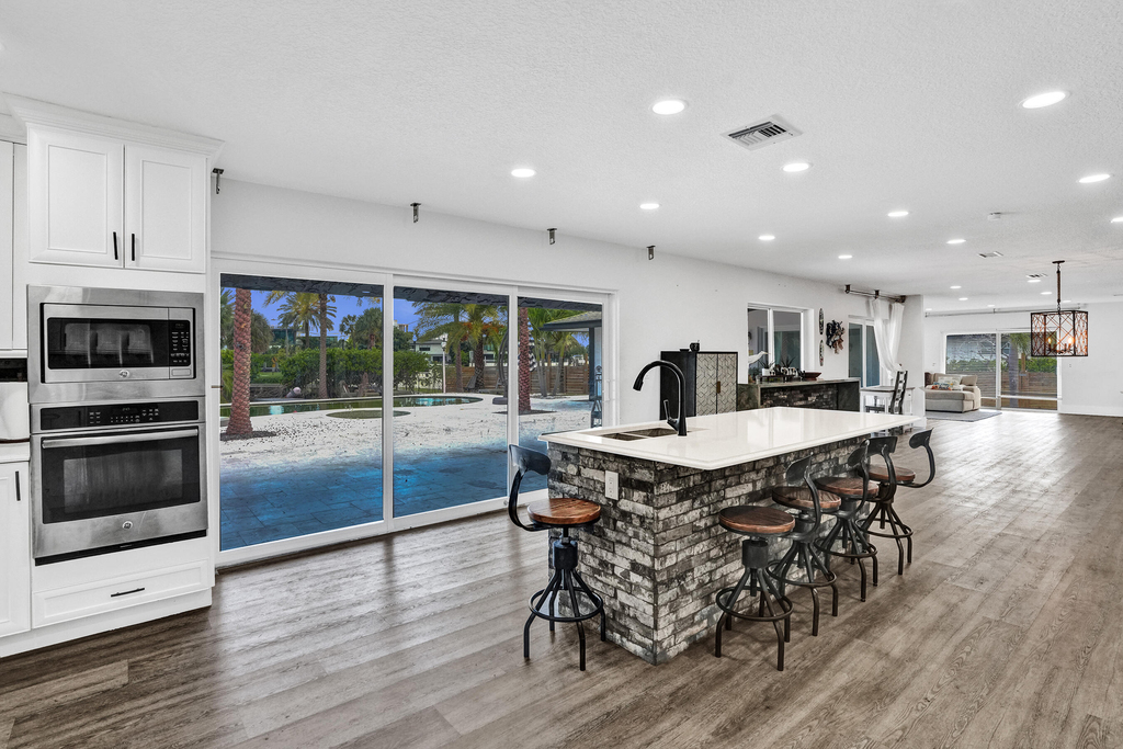 343 Layne Boulevard - Photo 5